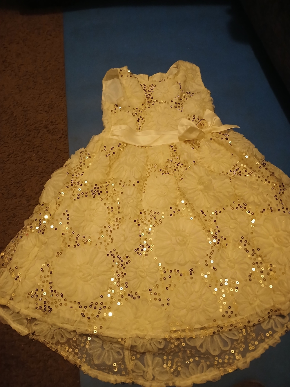 Girls Cream Sequin Flower Party Dress with Satin Bow Size 6T